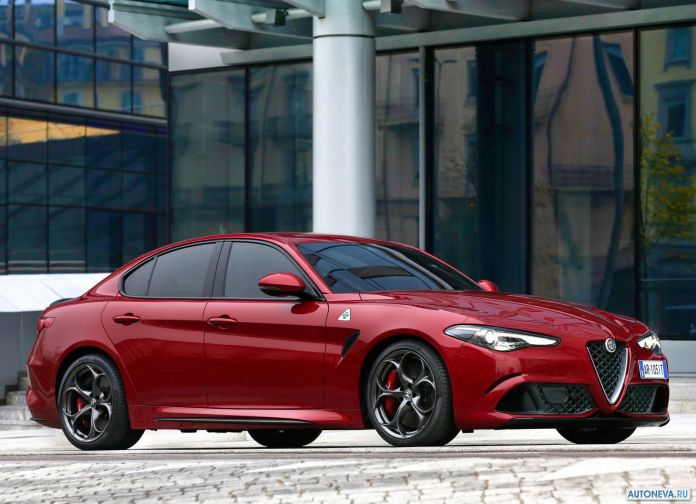 2016 Alfa Romeo Giulia Quadrifogilo - фотография 4 из 155 2016 Alfa Romeo Giulia Quadrifogilo - фотография 4 из 155