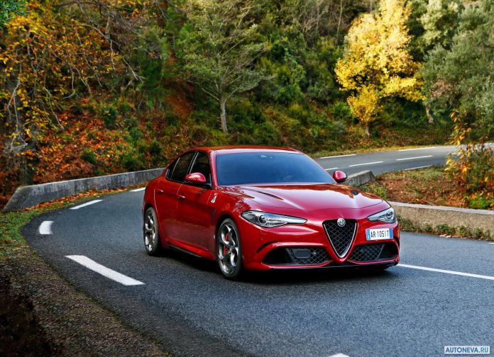 2016 Alfa Romeo Giulia Quadrifogilo - фотография 22 из 155 2016 Alfa Romeo Giulia Quadrifogilo - фотография 22 из 155