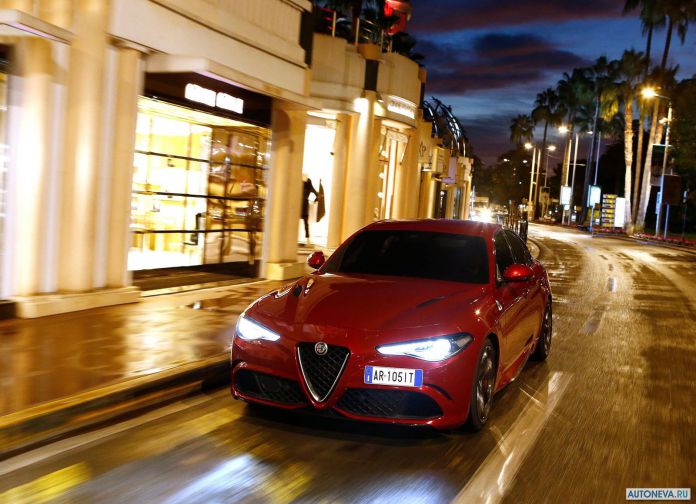 2016 Alfa Romeo Giulia Quadrifogilo - фотография 60 из 155 2016 Alfa Romeo Giulia Quadrifogilo - фотография 60 из 155