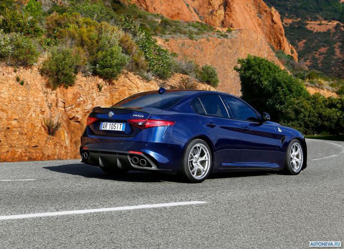 2016 Alfa Romeo Giulia Quadrifogilo - фотография 75 из 155 2016 Alfa Romeo Giulia Quadrifogilo - фотография 75 из 155