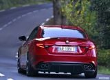 alfa_romeo_2016_giulia_quadrifoglio_089.jpg
