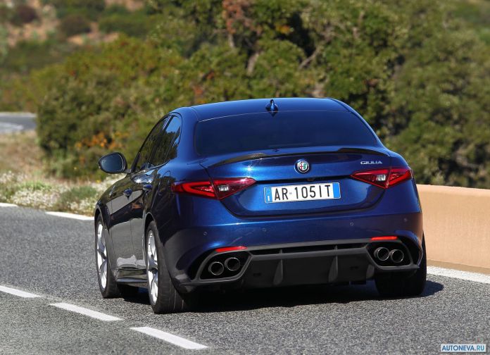 2016 Alfa Romeo Giulia Quadrifogilo - фотография 90 из 155 2016 Alfa Romeo Giulia Quadrifogilo - фотография 90 из 155