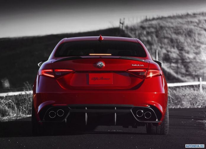 2016 Alfa Romeo Giulia Quadrifogilo - фотография 101 из 155 2016 Alfa Romeo Giulia Quadrifogilo - фотография 101 из 155