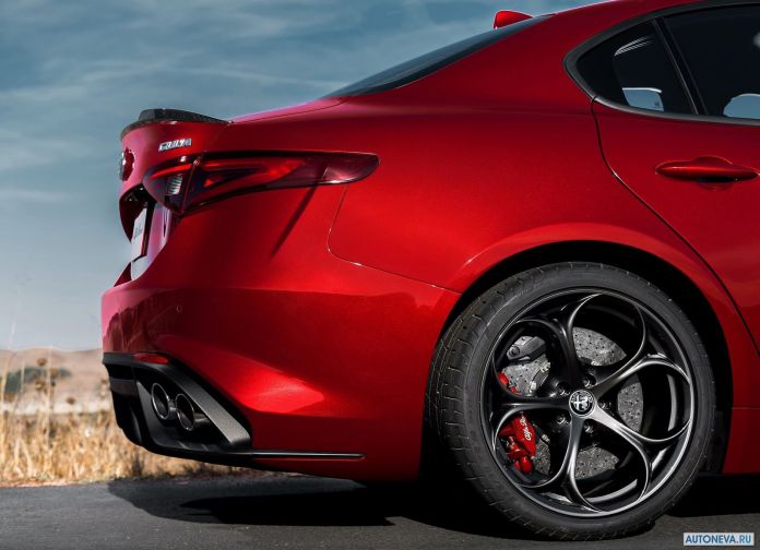 2016 Alfa Romeo Giulia Quadrifogilo - фотография 133 из 155 2016 Alfa Romeo Giulia Quadrifogilo - фотография 133 из 155