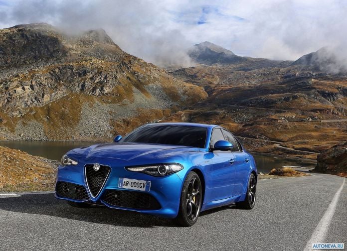 2017 Alfa Romeo Giulia Veloce - фотография 3 из 23