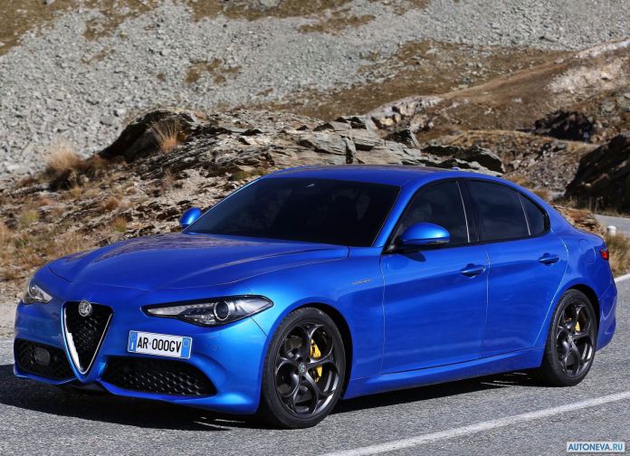2017 Alfa Romeo Giulia Veloce - фотография 7 из 23