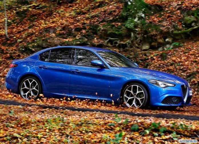 2017 Alfa Romeo Giulia Veloce - фотография 10 из 23