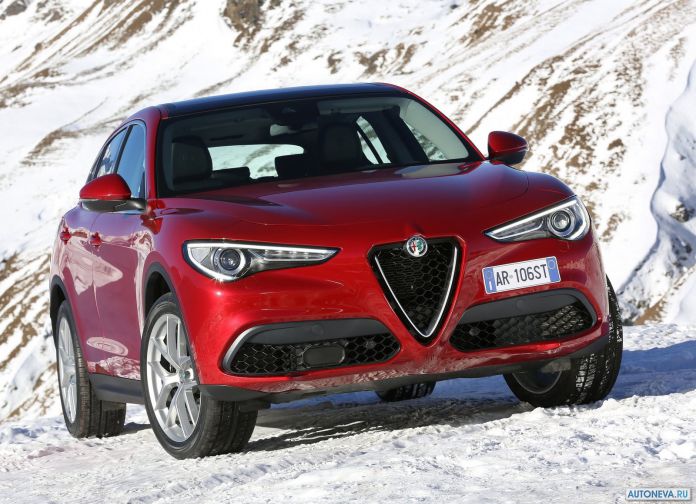 2018 Alfa Romeo Stelvio - фотография 11 из 158 2018 Alfa Romeo Stelvio - фотография 11 из 158