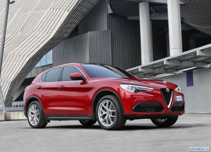 2018 Alfa Romeo Stelvio - фотография 22 из 158 2018 Alfa Romeo Stelvio - фотография 22 из 158