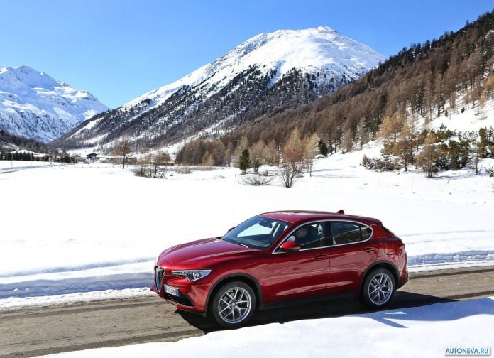 2018 Alfa Romeo Stelvio - фотография 36 из 158 2018 Alfa Romeo Stelvio - фотография 36 из 158