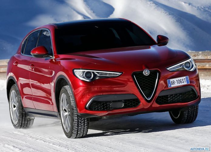 2018 Alfa Romeo Stelvio - фотография 40 из 158 2018 Alfa Romeo Stelvio - фотография 40 из 158