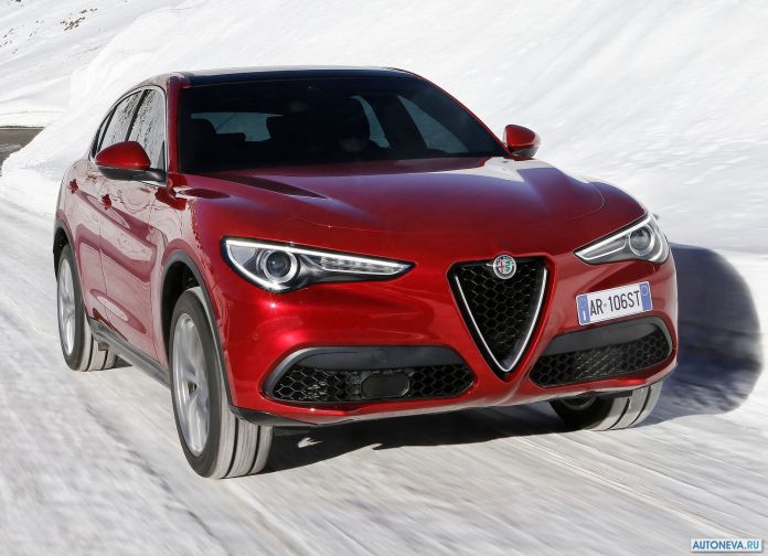 2018 Alfa Romeo Stelvio - фотография 48 из 158