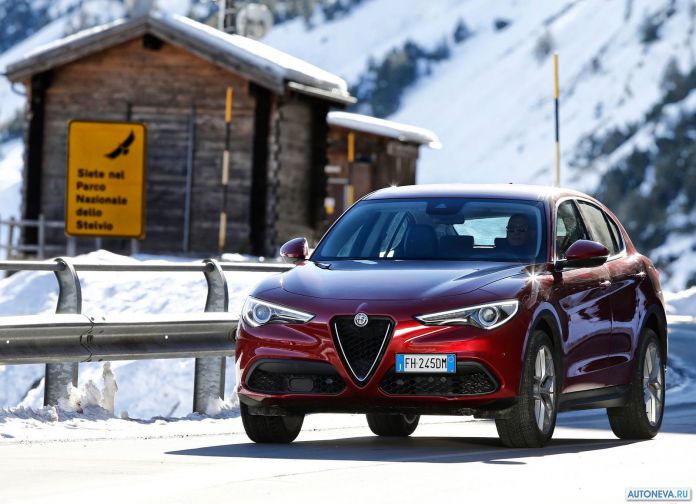 2018 Alfa Romeo Stelvio - фотография 51 из 158 2018 Alfa Romeo Stelvio - фотография 51 из 158
