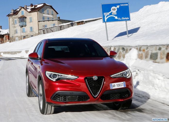 2018 Alfa Romeo Stelvio - фотография 56 из 158 2018 Alfa Romeo Stelvio - фотография 56 из 158
