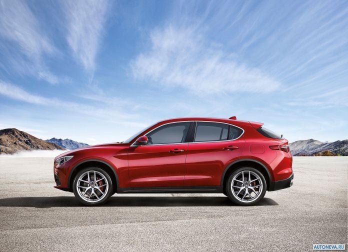 2018 Alfa Romeo Stelvio - фотография 84 из 158 2018 Alfa Romeo Stelvio - фотография 84 из 158