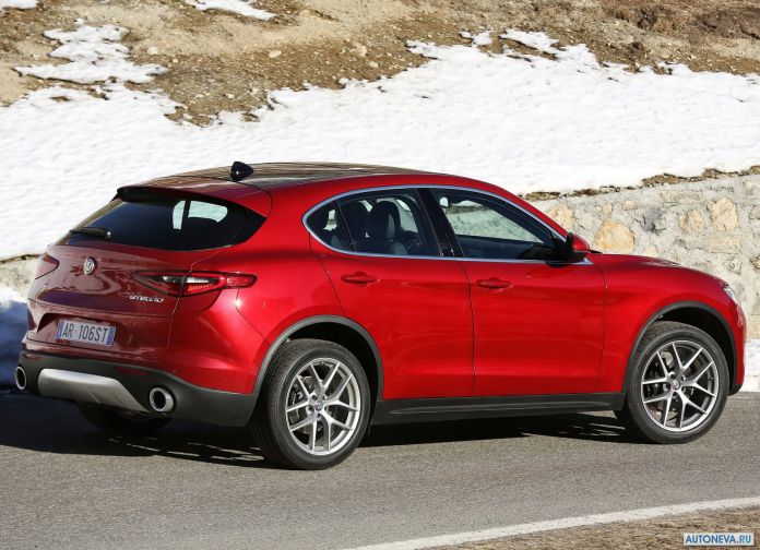 2018 Alfa Romeo Stelvio - фотография 87 из 158 2018 Alfa Romeo Stelvio - фотография 87 из 158