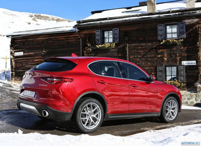 2018 Alfa Romeo Stelvio - фотография 89 из 158 2018 Alfa Romeo Stelvio - фотография 89 из 158