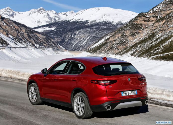 2018 Alfa Romeo Stelvio - фотография 96 из 158 2018 Alfa Romeo Stelvio - фотография 96 из 158