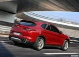 alfa_romeo_2018_stelvio_108.jpg