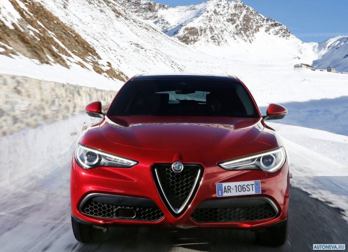 2018 Alfa Romeo Stelvio - фотография 114 из 158