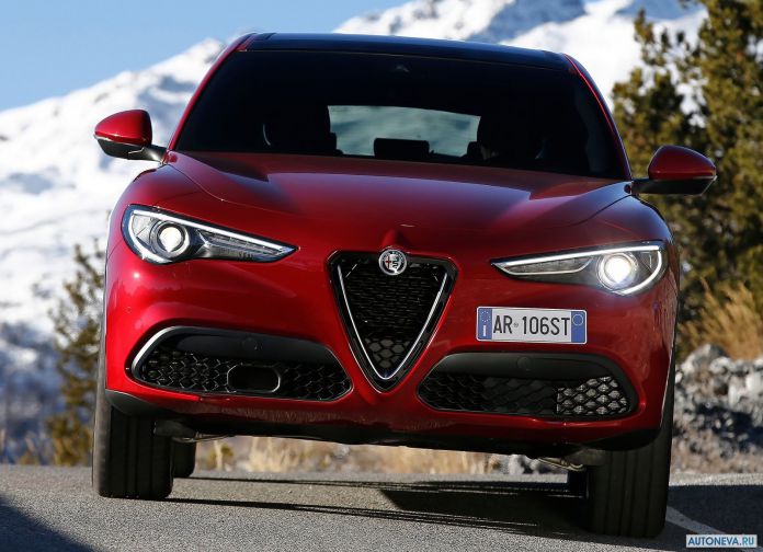 2018 Alfa Romeo Stelvio - фотография 115 из 158 2018 Alfa Romeo Stelvio - фотография 115 из 158
