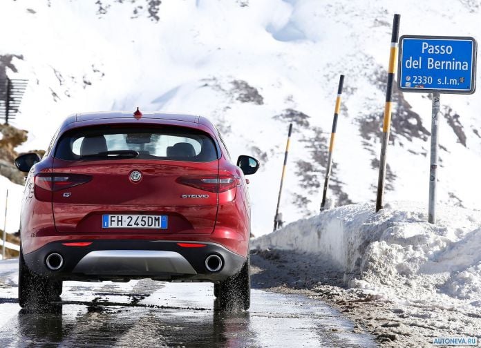 2018 Alfa Romeo Stelvio - фотография 118 из 158