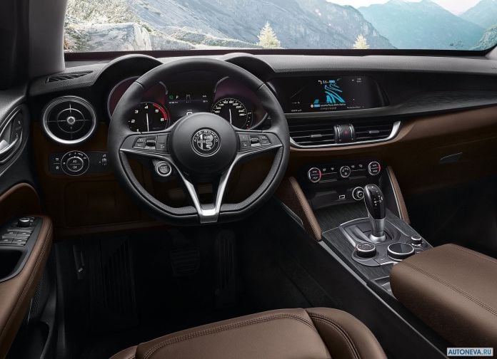 2018 Alfa Romeo Stelvio - фотография 125 из 158