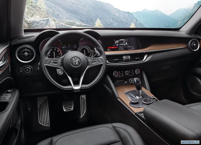2018 Alfa Romeo Stelvio - фотография 128 из 158 2018 Alfa Romeo Stelvio - фотография 128 из 158