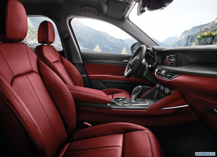 2018 Alfa Romeo Stelvio - фотография 136 из 158