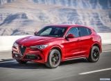 alfa_romeo_2018_stelvio_quadrifoglio_011.jpg