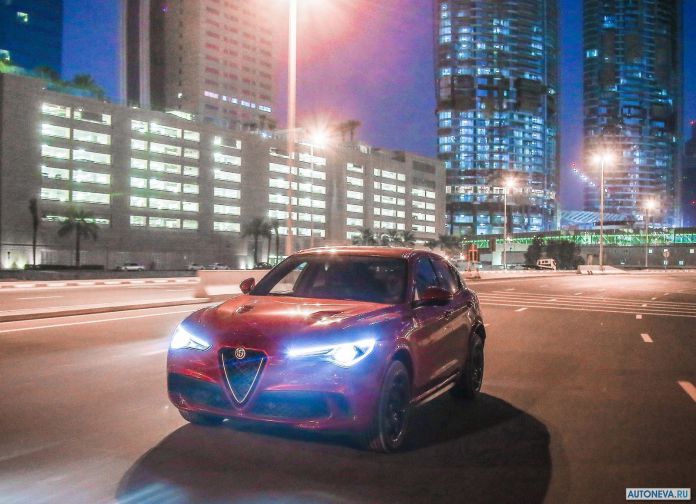 2018 Alfa Romeo Stelvio Quadrifoglio - фотография 21 из 102 2018 Alfa Romeo Stelvio Quadrifoglio - фотография 21 из 102