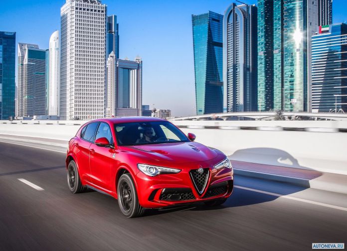 2018 Alfa Romeo Stelvio Quadrifoglio - фотография 41 из 102 2018 Alfa Romeo Stelvio Quadrifoglio - фотография 41 из 102