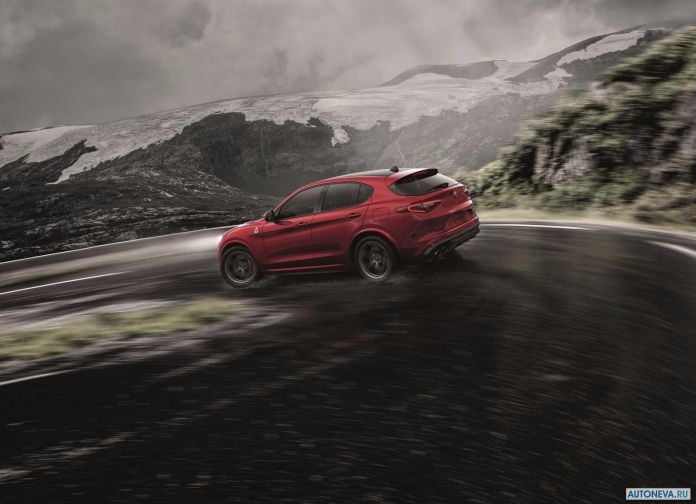 2018 Alfa Romeo Stelvio Quadrifoglio - фотография 55 из 102 2018 Alfa Romeo Stelvio Quadrifoglio - фотография 55 из 102