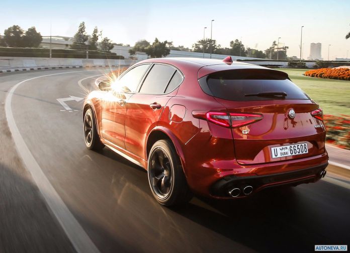 2018 Alfa Romeo Stelvio Quadrifoglio - фотография 61 из 102 2018 Alfa Romeo Stelvio Quadrifoglio - фотография 61 из 102