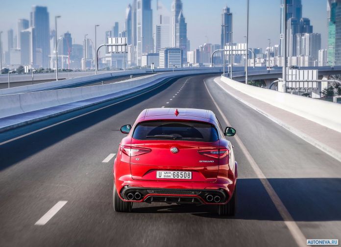 2018 Alfa Romeo Stelvio Quadrifoglio - фотография 74 из 102 2018 Alfa Romeo Stelvio Quadrifoglio - фотография 74 из 102
