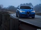 alfa_romeo_2018_stelvio_quadrifoglio_us_version_013.jpg