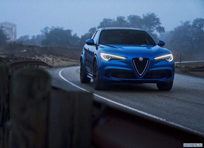 2018 Alfa Romeo Stelvio Quadrifoglio US version - фотография 13 из 223