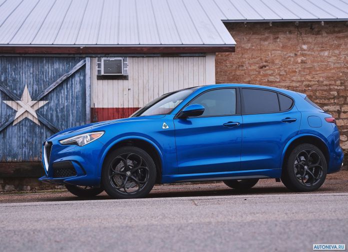 2018 Alfa Romeo Stelvio Quadrifoglio US version - фотография 17 из 223