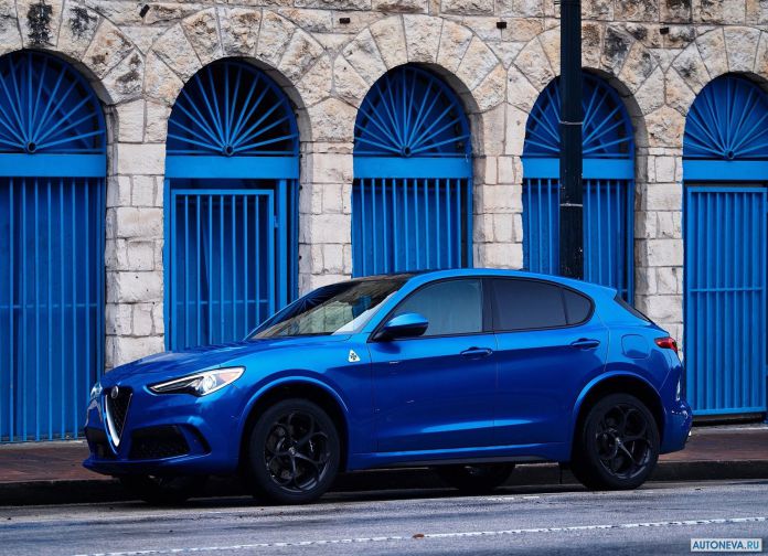 2018 Alfa Romeo Stelvio Quadrifoglio US version - фотография 19 из 223