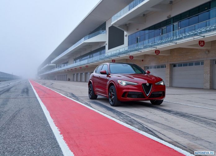 2018 Alfa Romeo Stelvio Quadrifoglio US version - фотография 27 из 223 2018 Alfa Romeo Stelvio Quadrifoglio US version - фотография 27 из 223