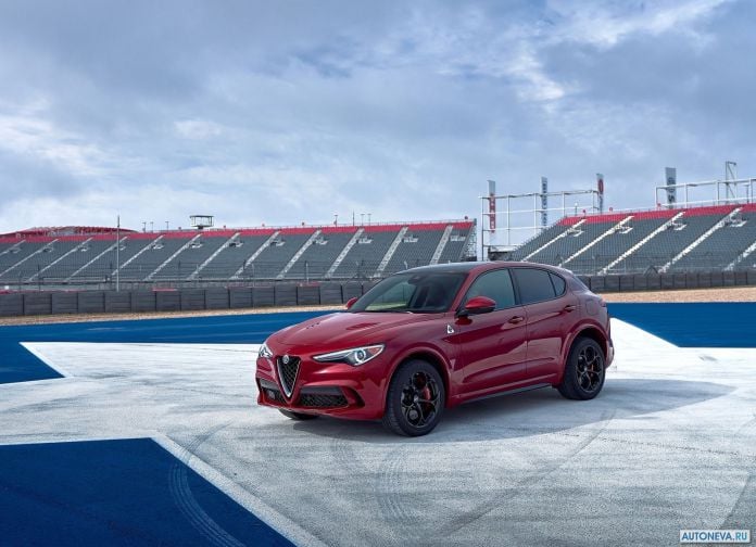 2018 Alfa Romeo Stelvio Quadrifoglio US version - фотография 34 из 223 2018 Alfa Romeo Stelvio Quadrifoglio US version - фотография 34 из 223