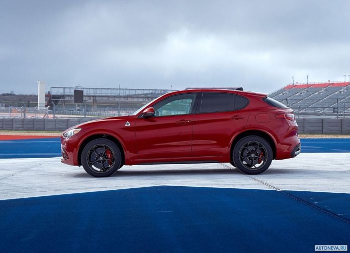 2018 Alfa Romeo Stelvio Quadrifoglio US version - фотография 88 из 223 2018 Alfa Romeo Stelvio Quadrifoglio US version - фотография 88 из 223