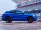 alfa_romeo_2018_stelvio_quadrifoglio_us_version_089.jpg