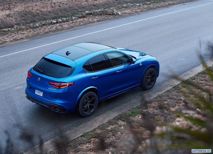 2018 Alfa Romeo Stelvio Quadrifoglio US version - фотография 103 из 223