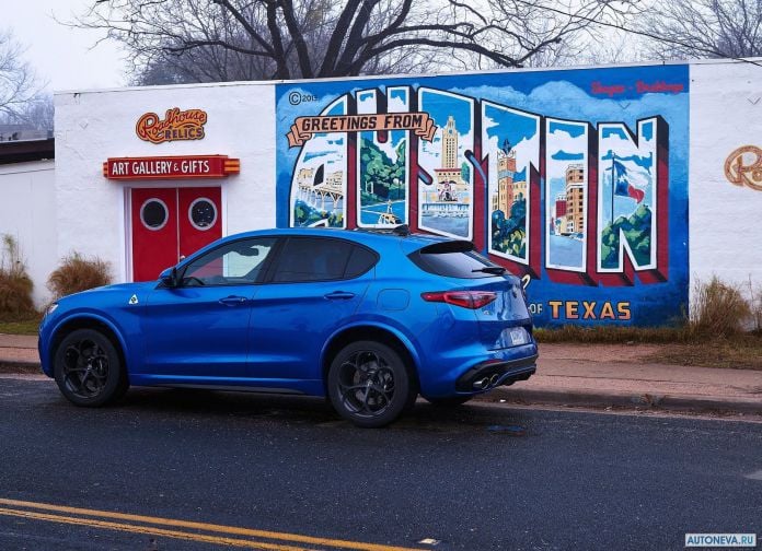 2018 Alfa Romeo Stelvio Quadrifoglio US version - фотография 112 из 223