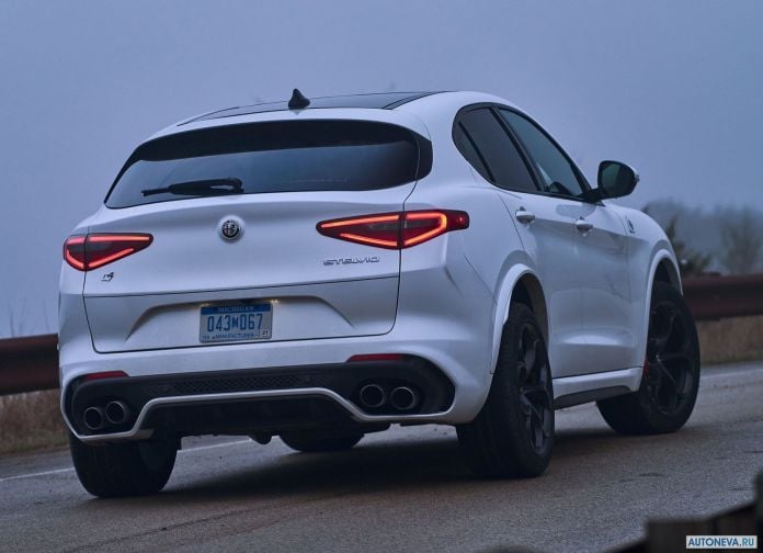 2018 Alfa Romeo Stelvio Quadrifoglio US version - фотография 115 из 223