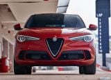 alfa_romeo_2018_stelvio_quadrifoglio_us_version_133.jpg