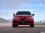alfa_romeo_2018_stelvio_quadrifoglio_us_version_135.jpg