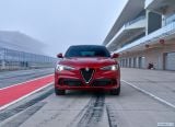 alfa_romeo_2018_stelvio_quadrifoglio_us_version_136.jpg