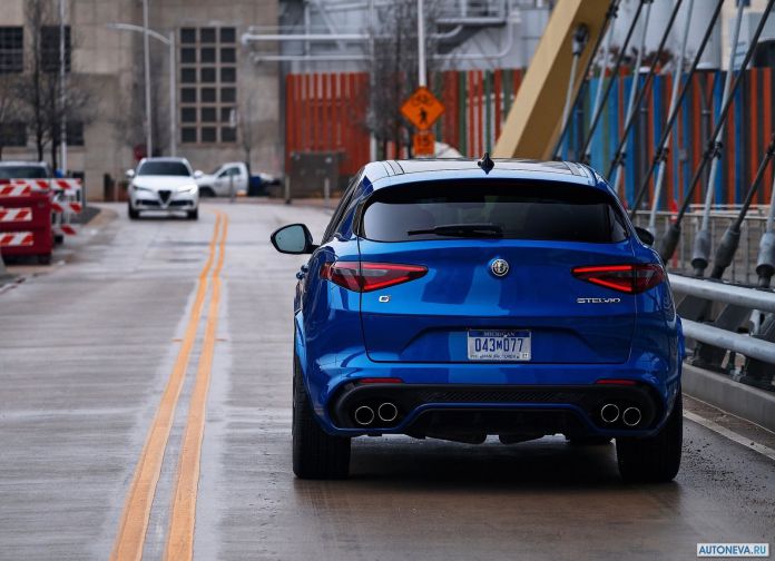 2018 Alfa Romeo Stelvio Quadrifoglio US version - фотография 148 из 223